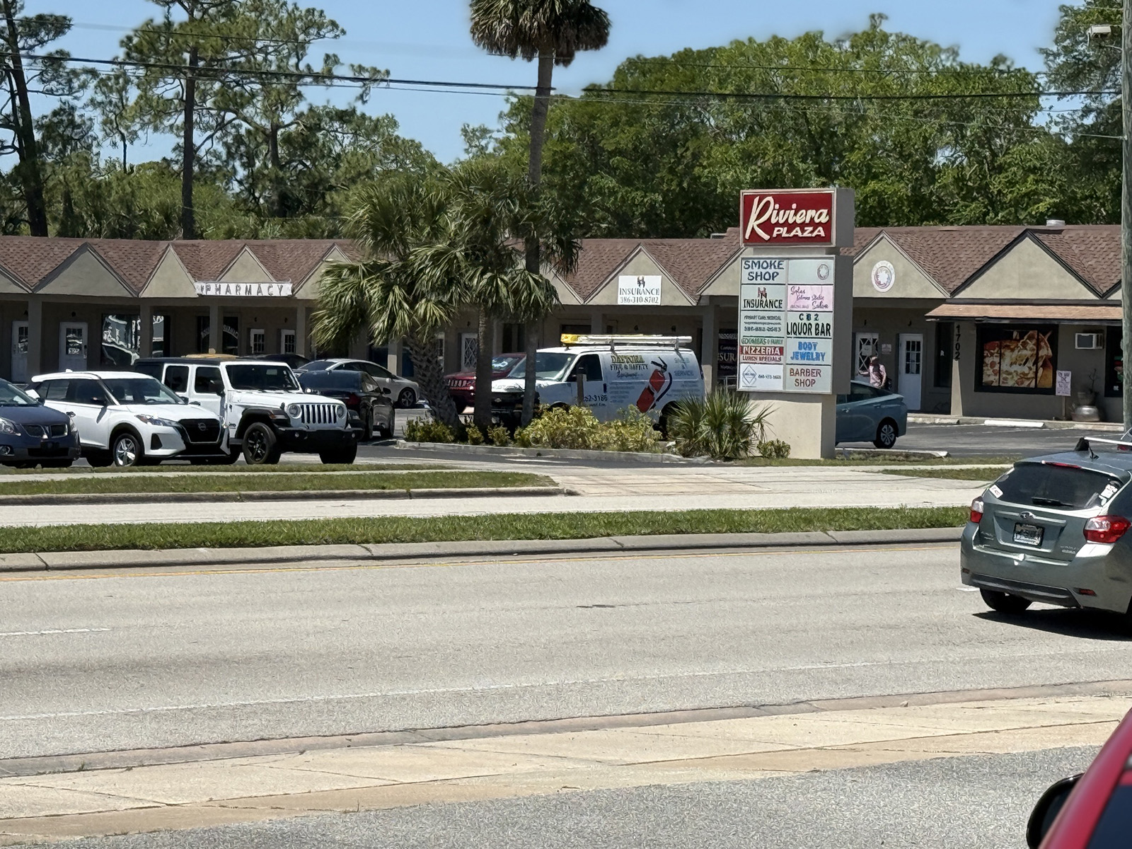 Riviera Plaza Frontage