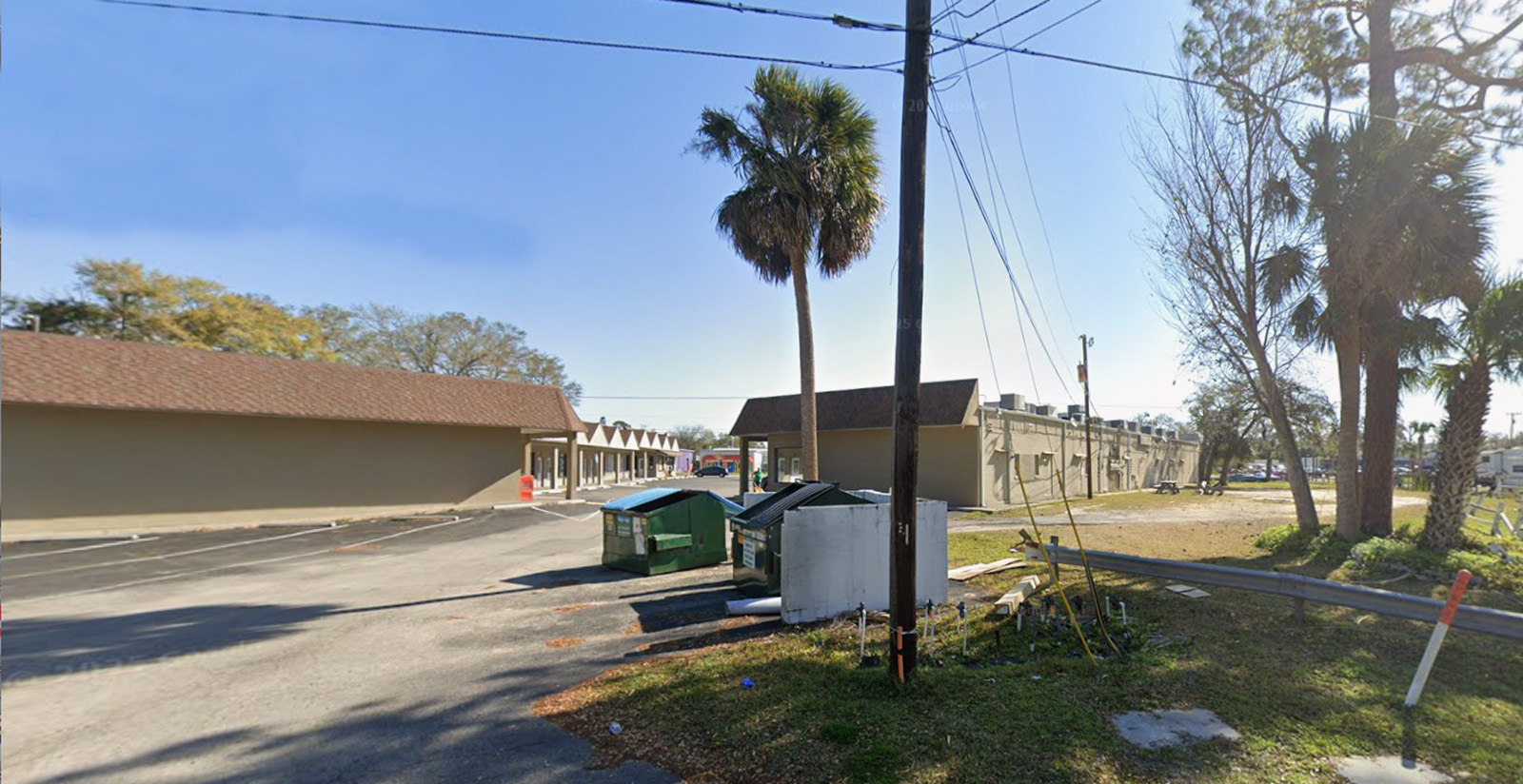 Riviera Plaza Rear View